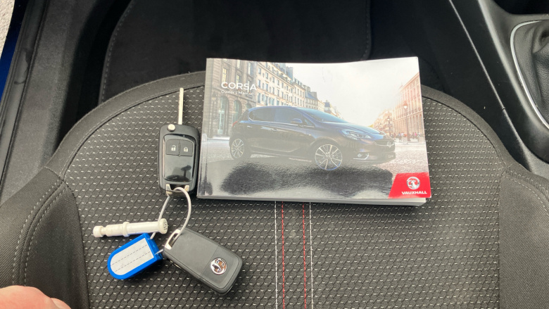 Vauxhall Corsa 1.4 [75] Sport 3dr [AC] Petrol Hatchback